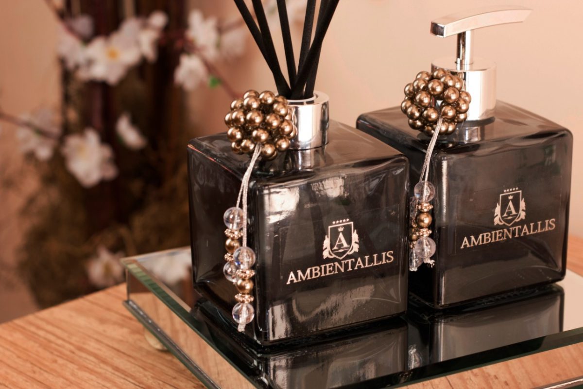 Kit Lavabo Ambientallis Aromas - Difusor de Aromas com Palitos e Sabonete Líquido